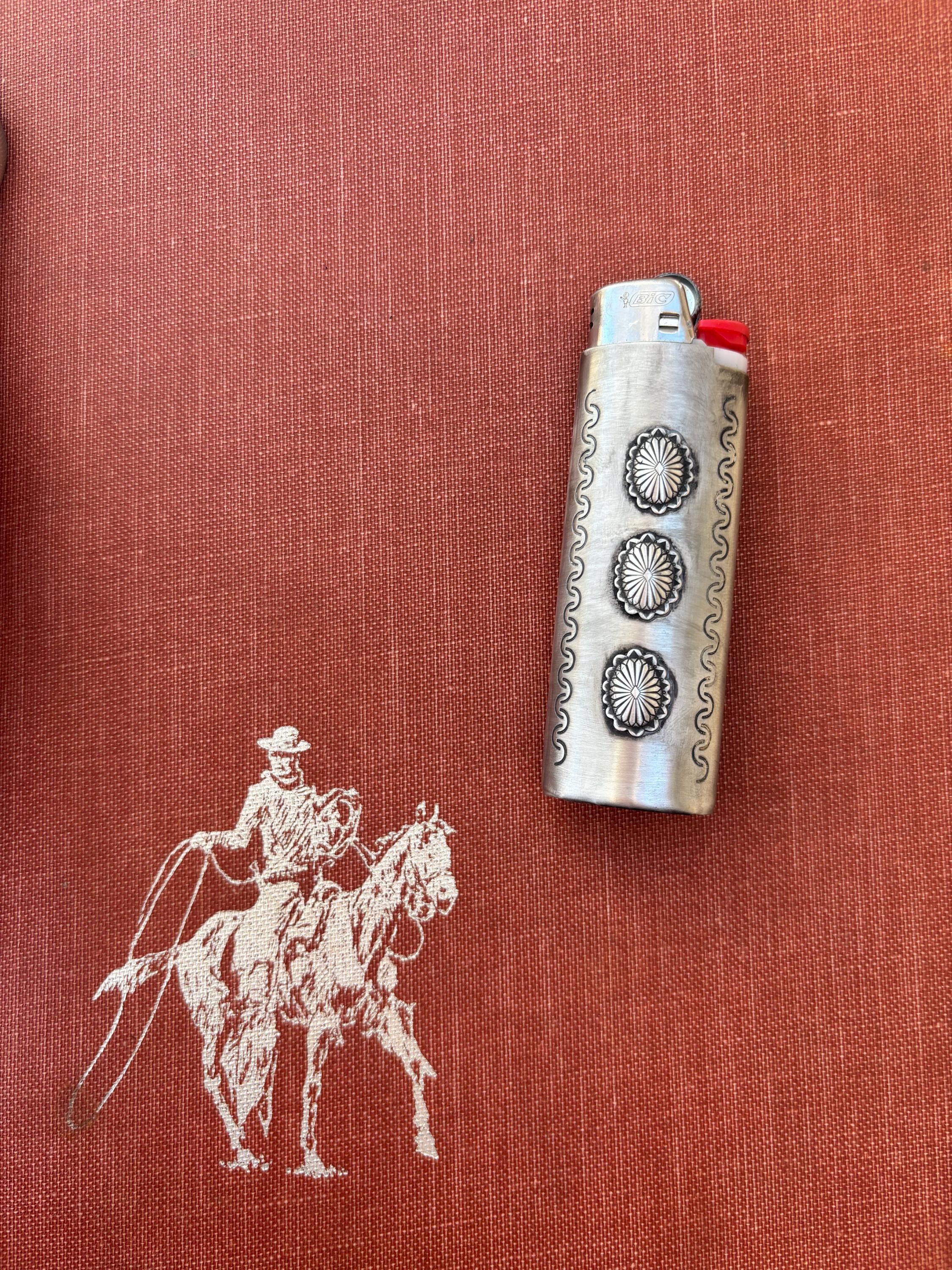 ✙ Concho Lighter Case