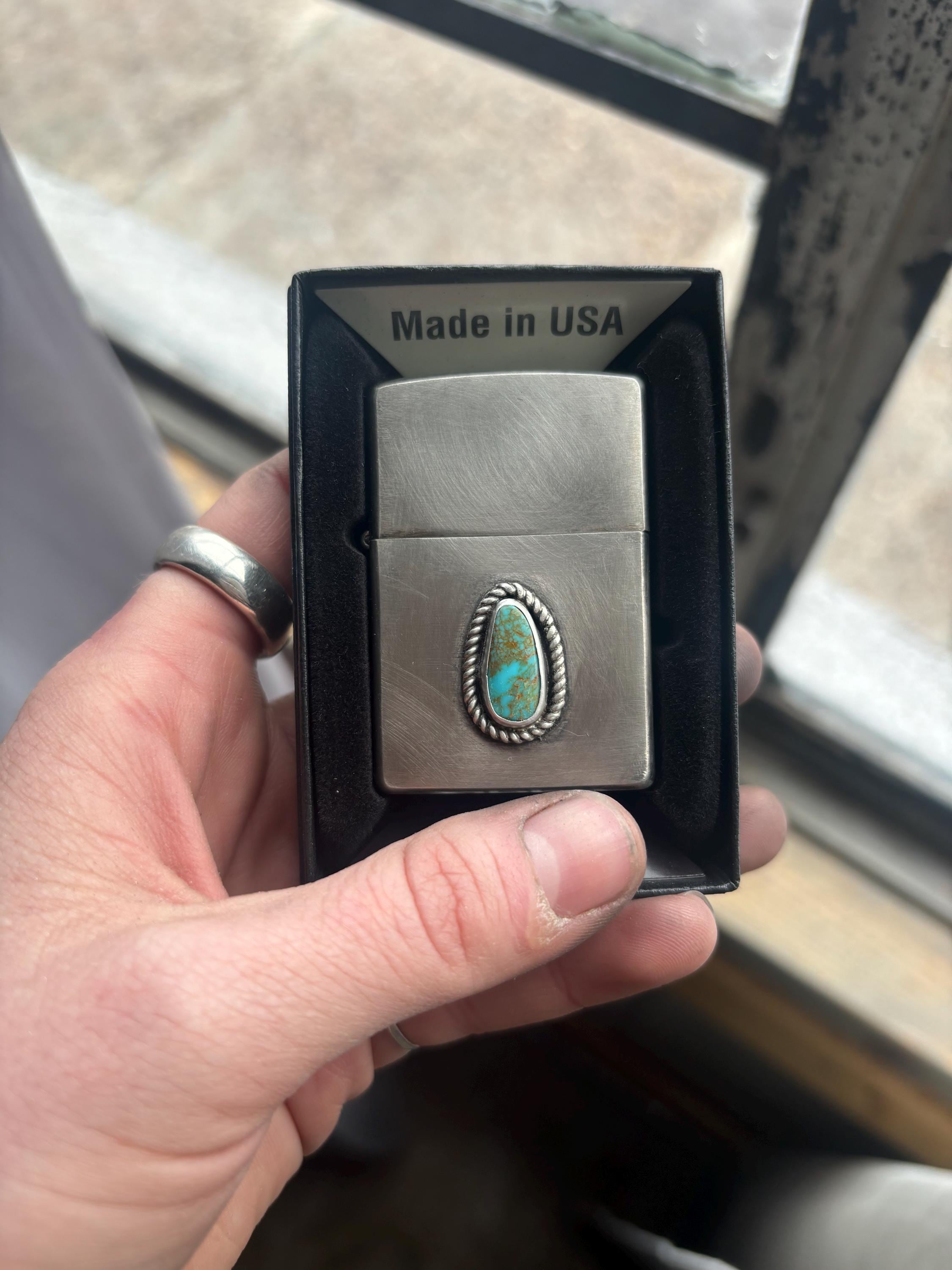 ✙ Turquoise Lighter
