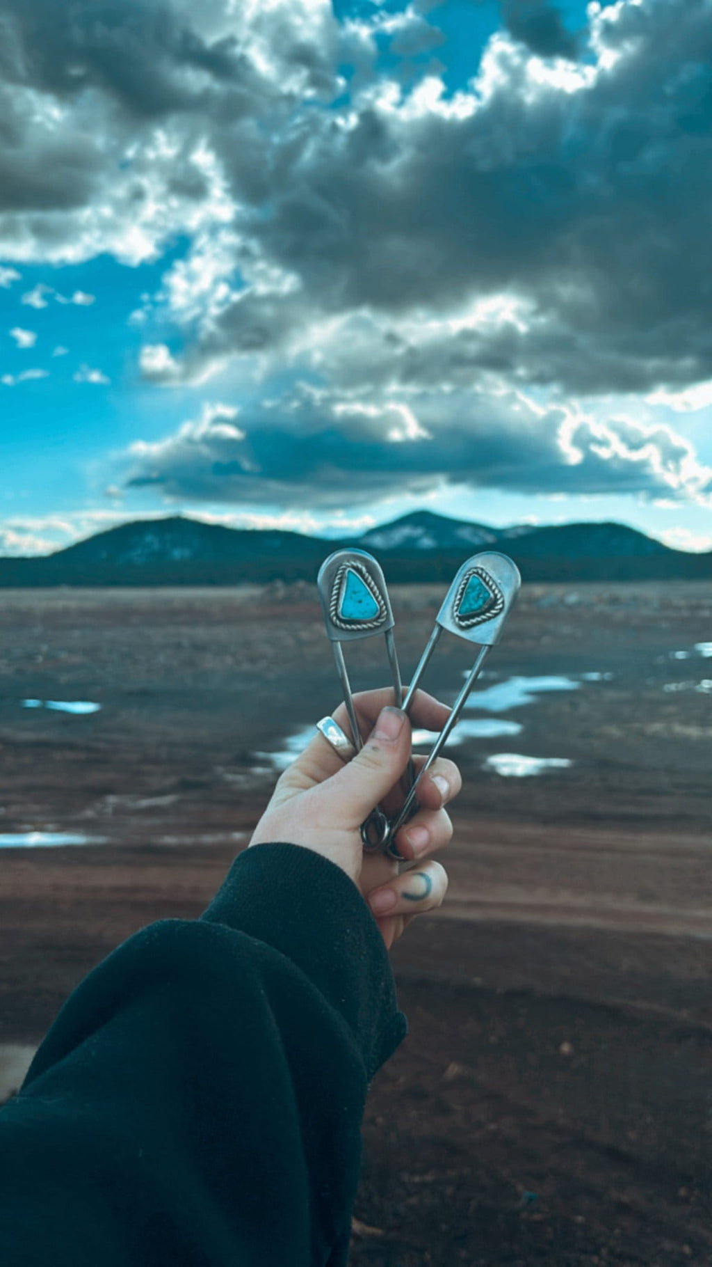 ✙ Jumbo Turquoise Safety